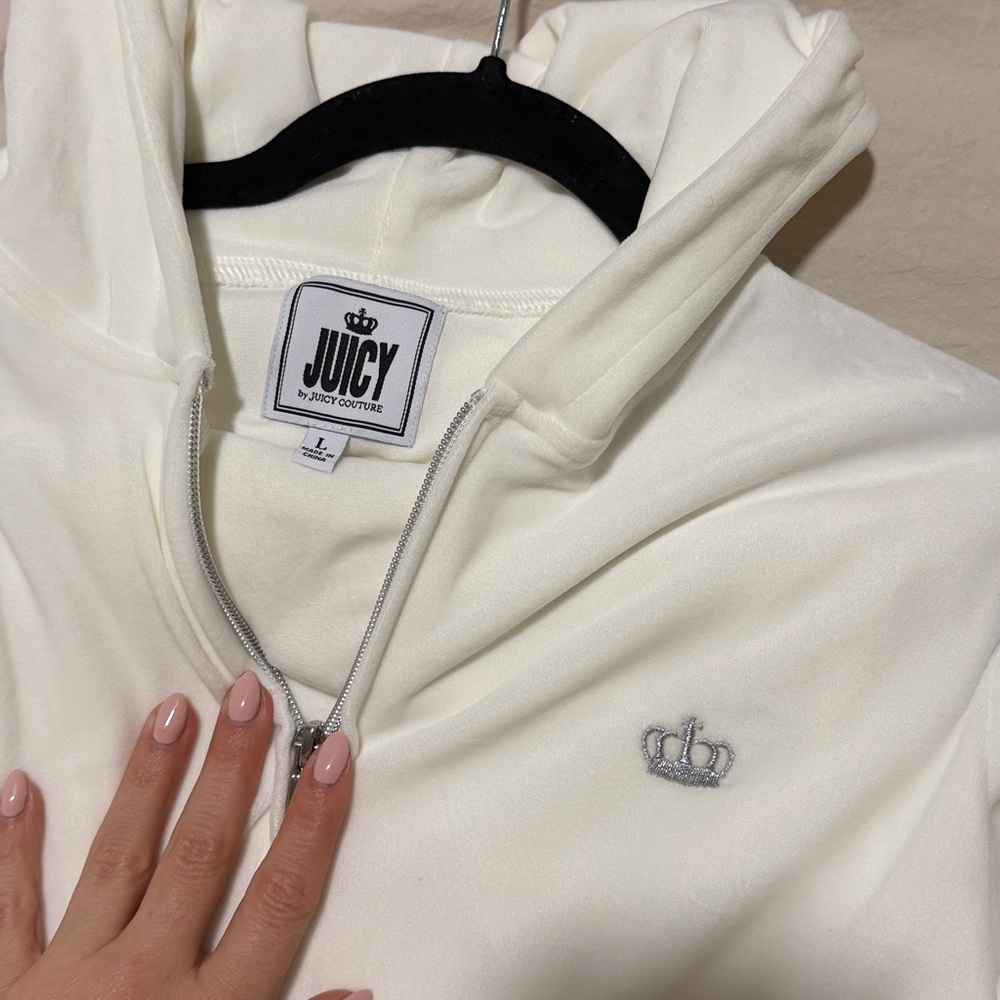 Juicy bridal Hoodie and pants velour track suit - Picture 2 of 4